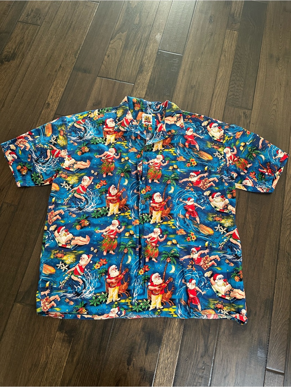 Max Boxer USA Vintage Santa Hawaiian Christmas Shirt – Size 2X